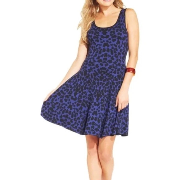 Jessica Simpson Leopard Knit Dress (Fits Small) - Picture 1 of 3